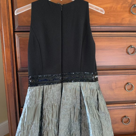 Carmen Marc Valvo party dress - Picture 4 of 7